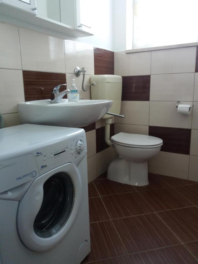 Apartmani Lana Бродарика Екстериор снимка